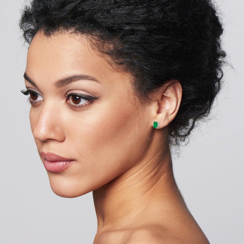 14k White Gold Emerald Earrings